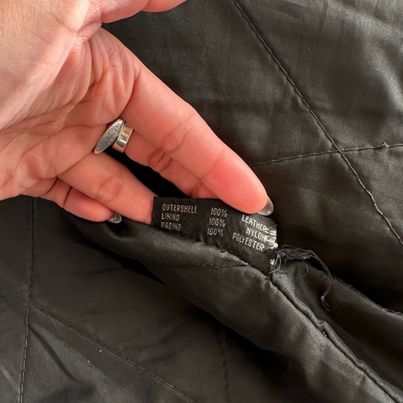 VINTAGE 1980s Black Genuine Leather Biker Jacket Moto Streetwear ~Rare! SZ 46 - Picture 12 of 16